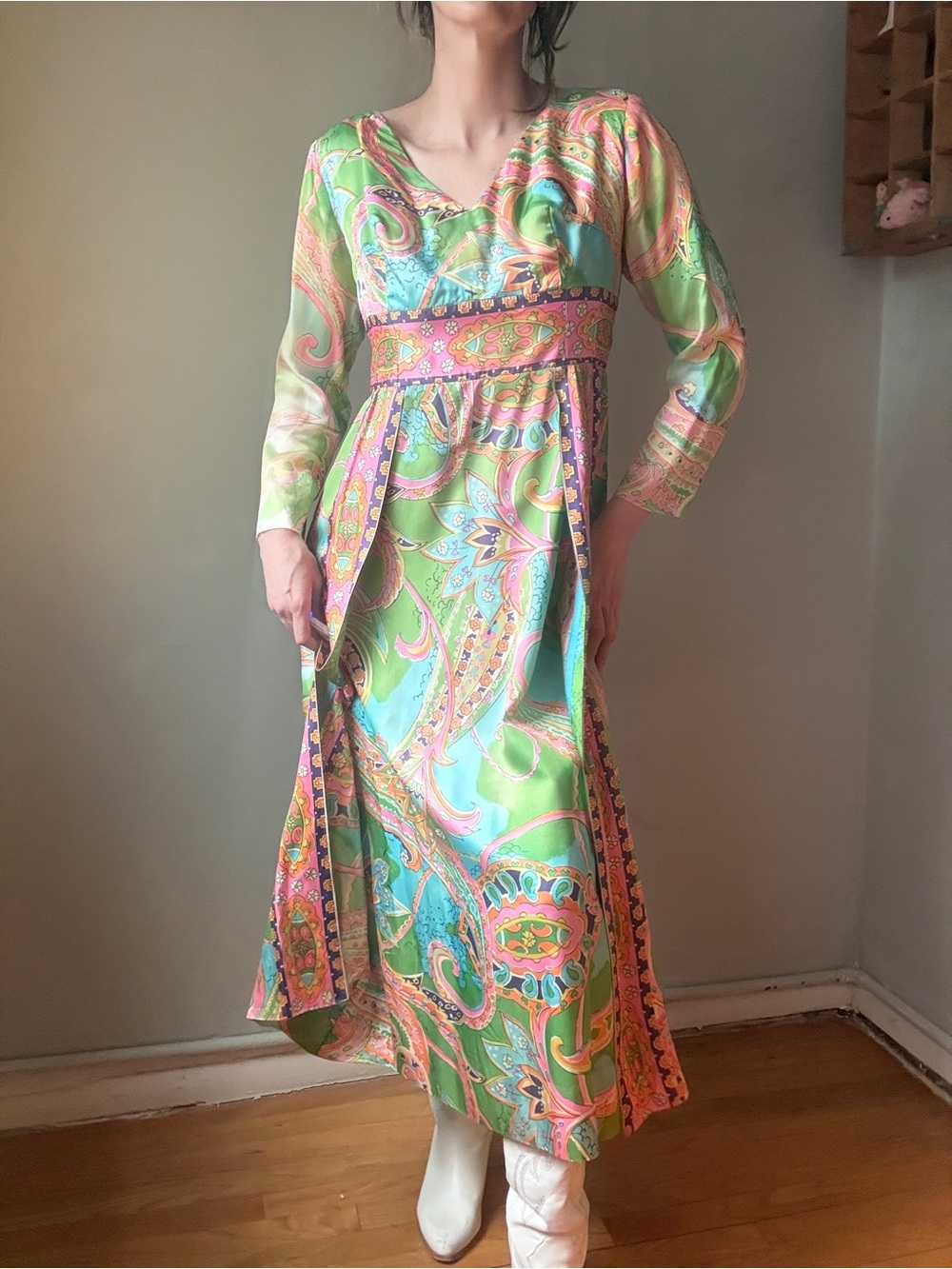 Vintage 60s Psychedelic Maxi Dress | Mod Paisley Empire Waist Gown | Size M - Picture 8 of 12